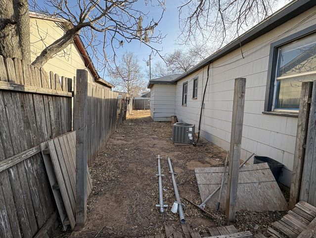 517 50th Street, Lubbock, TX 79404