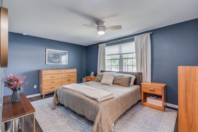 33 MARY ELLEN LN, Sicklerville, NJ 08081