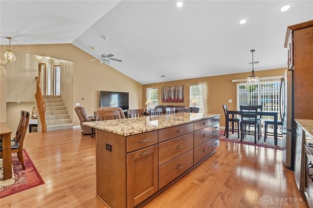 1024 Meadow Thrush Drive, Clayton, OH 45315