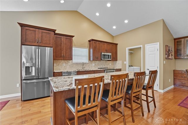 1024 Meadow Thrush Drive, Clayton, OH 45315