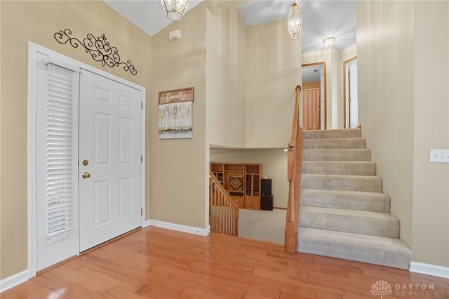 1024 Meadow Thrush Drive, Clayton, OH 45315