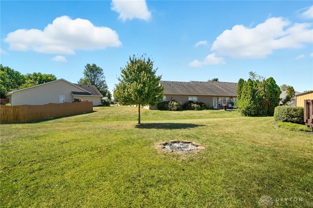 1024 Meadow Thrush Drive, Clayton, OH 45315