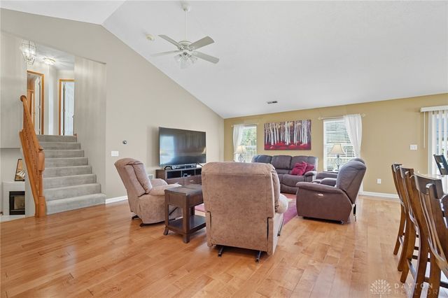 1024 Meadow Thrush Drive, Clayton, OH 45315