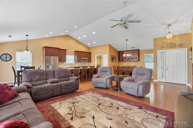 1024 Meadow Thrush Drive, Clayton, OH 45315