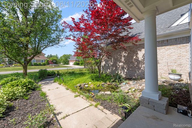 50145 Tottenham Court, Canton Charter Township, MI 48187