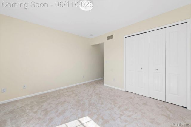 50145 Tottenham Court, Canton Charter Township, MI 48187