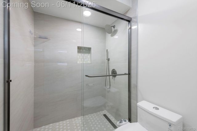 50145 Tottenham Court, Canton Charter Township, MI 48187