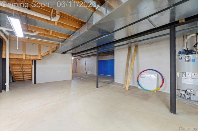 50145 Tottenham Court, Canton Charter Township, MI 48187