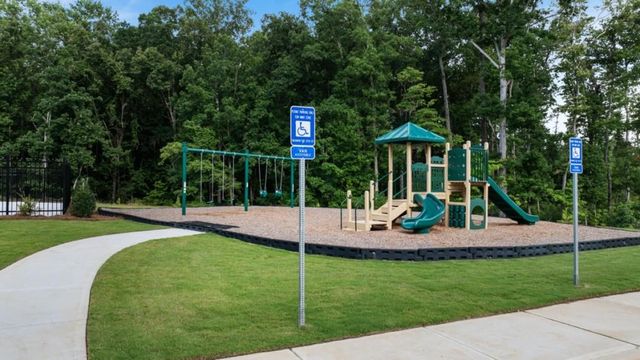 7200 Bocholt Drive, South Fulton, GA 30349