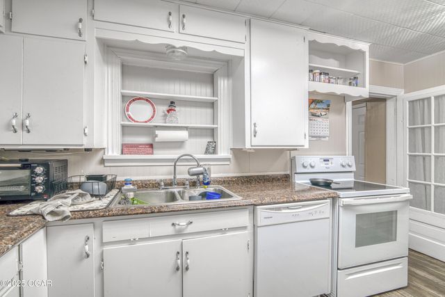 615 & 619 E 15th Street, Joplin, MO 64801