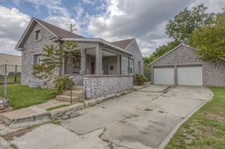 615 & 619 E 15th Street, Joplin, MO 64801