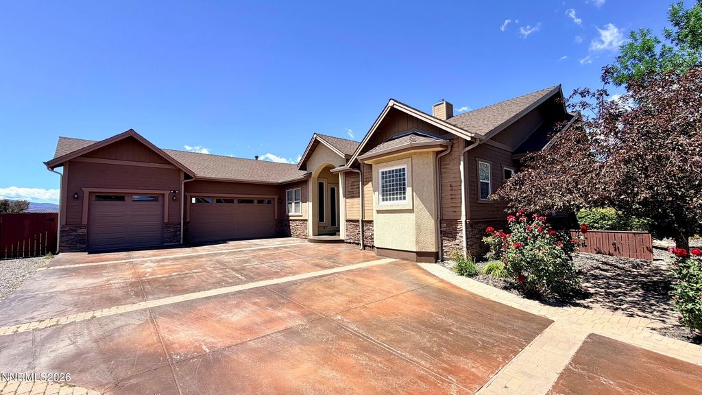 901 Sweetwater Drive, Gardnerville, NV 89460