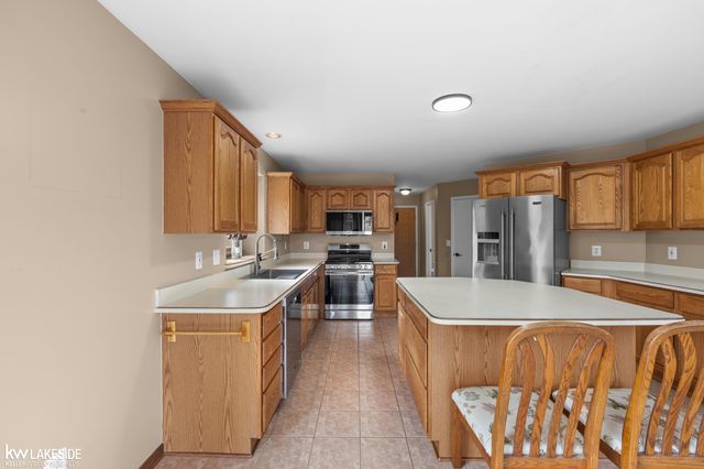 67099 Hartway Road, Ray Twp, MI 48096