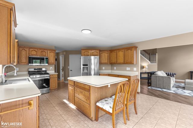 67099 Hartway Road, Ray Twp, MI 48096