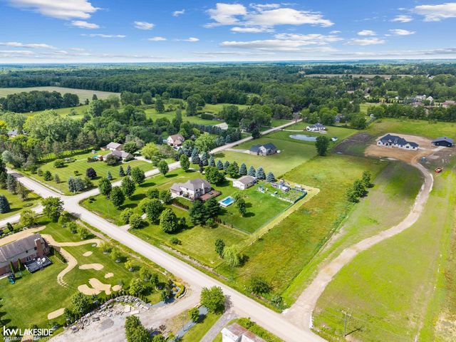 67099 Hartway Road, Ray Twp, MI 48096
