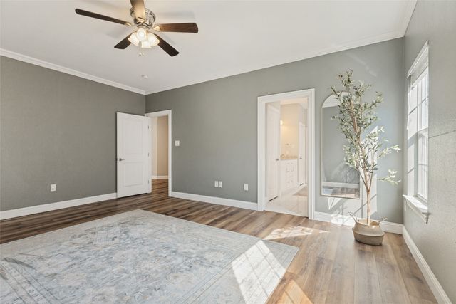 136 S College Street S, Keller, TX 76248