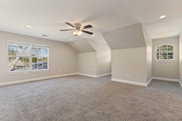 136 S College Street S, Keller, TX 76248