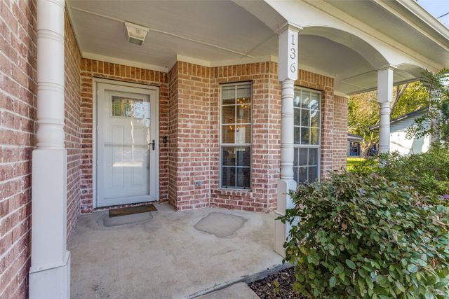 136 S College Street S, Keller, TX 76248