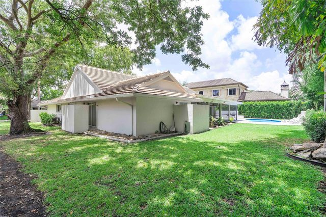 10209 Vestal Court, Coral Springs, FL 33071