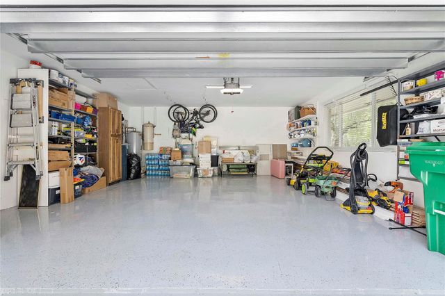 10209 Vestal Court, Coral Springs, FL 33071