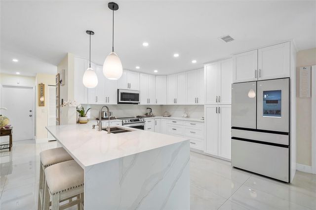 10209 Vestal Court, Coral Springs, FL 33071