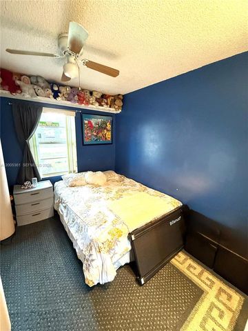 1020 SW 81st Ter, North Lauderdale, FL 33068