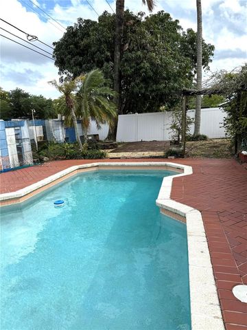 1020 SW 81st Ter, North Lauderdale, FL 33068