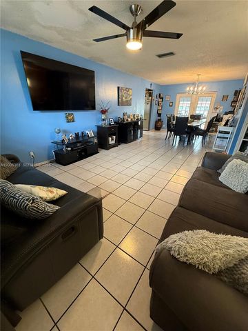 1020 SW 81st Ter, North Lauderdale, FL 33068