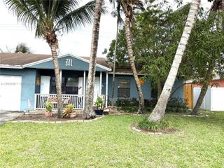 1020 SW 81st Ter, North Lauderdale, FL 33068