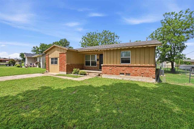 49 SW 49th, Lawton, OK 73505