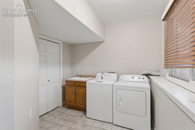 19975 Doewood Drive, Monument, CO 80132