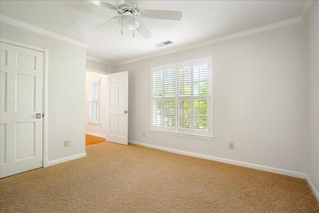 2899 CROSS COUNTRY DR, Germantown, TN 38138