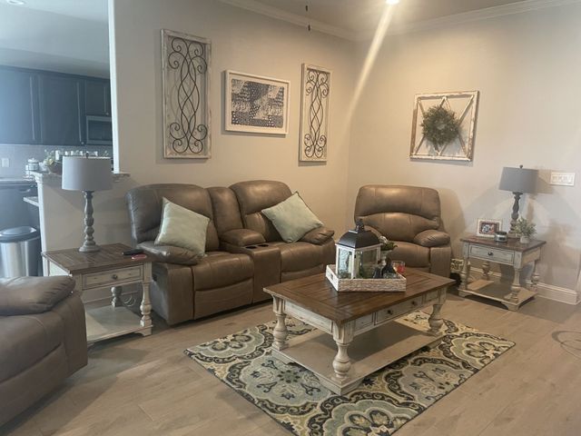 1105 Del Mar Drive, Sherman, TX 75092