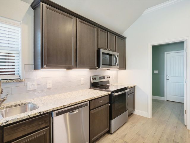 1105 Del Mar Drive, Sherman, TX 75092
