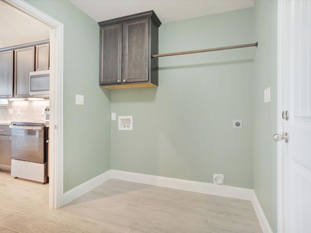 1105 Del Mar Drive, Sherman, TX 75092