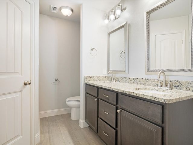 1105 Del Mar Drive, Sherman, TX 75092