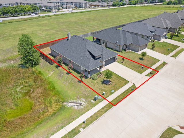 1105 Del Mar Drive, Sherman, TX 75092