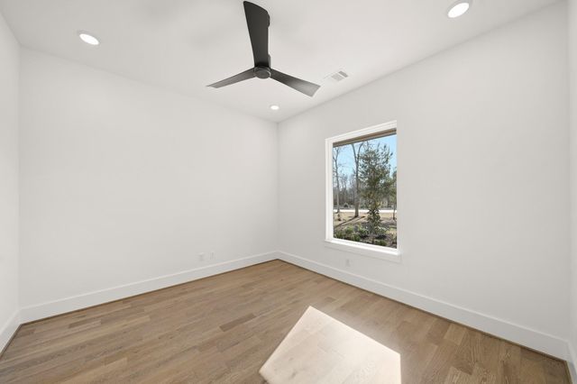 10734 Winding Branch, Chappell Hill, TX 77426