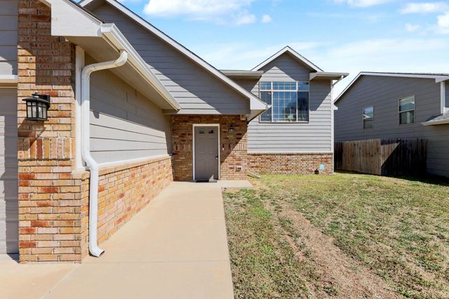 1218 S Longford St, Wichita, KS 67207