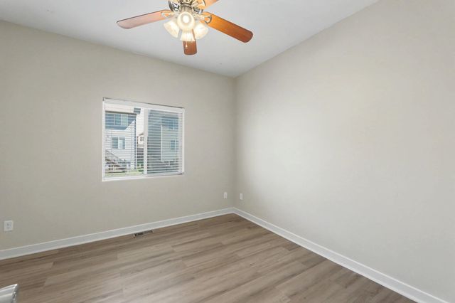 1218 S Longford St, Wichita, KS 67207