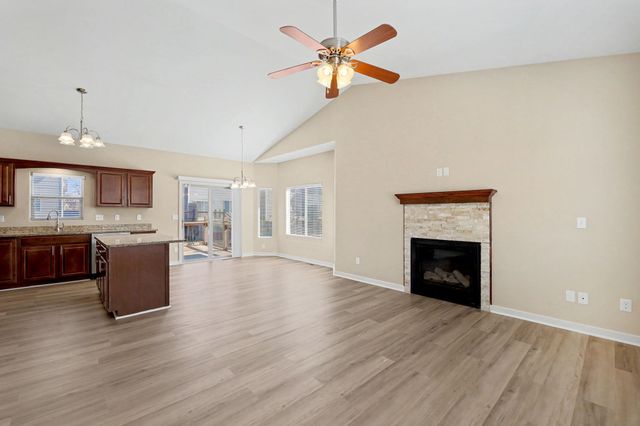 1218 S Longford St, Wichita, KS 67207