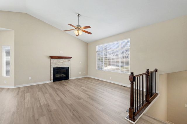 1218 S Longford St, Wichita, KS 67207