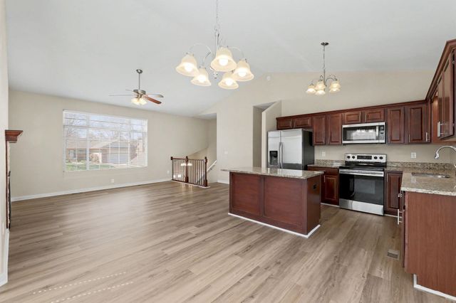 1218 S Longford St, Wichita, KS 67207