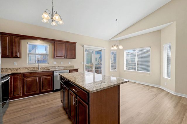 1218 S Longford St, Wichita, KS 67207