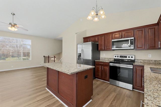 1218 S Longford St, Wichita, KS 67207