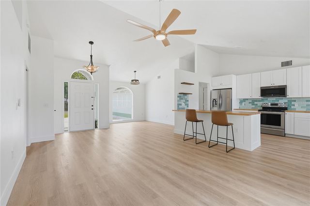 36703 SUNDANCE DRIVE, Grand Island, FL 32735