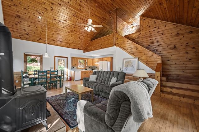 1655 Mangums Trail, Blue Ridge, GA 30513