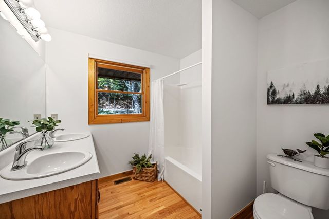 1655 Mangums Trail, Blue Ridge, GA 30513