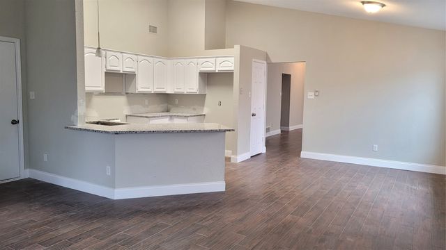 2030 Oak Creek Court, Garland, TX 75040