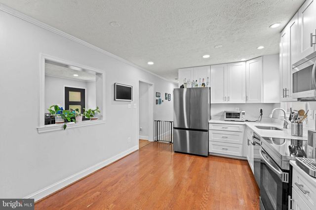 20103 SHELBURNE GLEBE RD, Purcellville, VA 20132